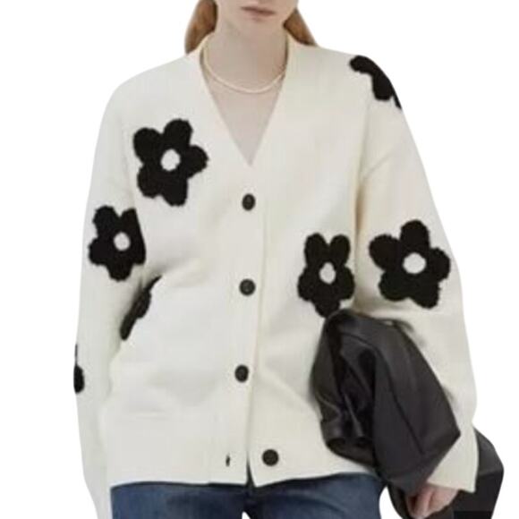 Cider XS Oversized Floral 3D Cardigan Sweater Ivory Black Pop Art - Picture 1 of 10